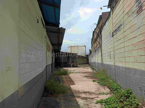 Imagen 2 de 17 de Galpon En Venta En Zona Industrial San Vicente Maracay 22-26478 Irrr
