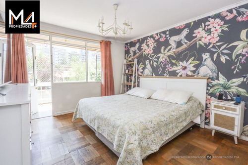 Casa En Venta En Las Condes 3 Dormi, Mas Servicio Y Estar