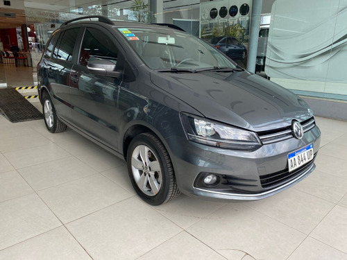 Imagen 2 de 9 de Volkswagen Suran 1,6 Mt Confortline - Nafta - 2017