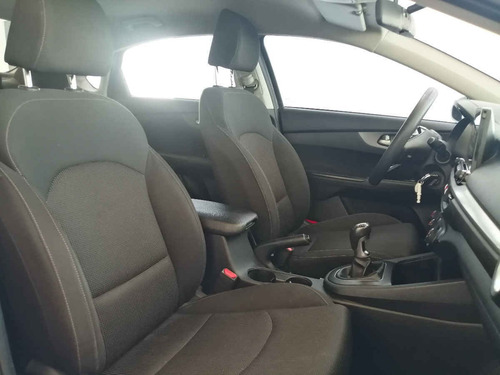 Imagen 9 de 14 de Kia Forte Sedan 2019 4p Lx, 2.0 L Mpi Atkinson Tm6, Ba,