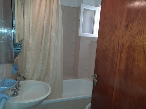 Imagen 17 de 18 de Venta 2 Ambientes Frente A Metros Del Mar. Miramar