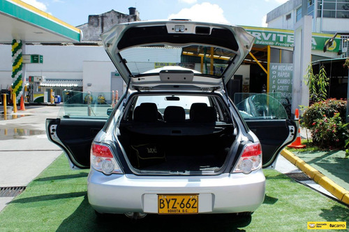 Imagen 13 de 25 de Subaru Impreza 1.6 Awd Gg