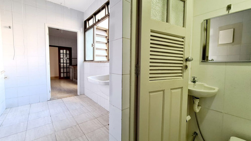 Imagem 15 de 20 de Apto Gávea | 3 Quartos | 132 M² | Cond: R$1950.00 | 1 Vaga - 1d0jm7s