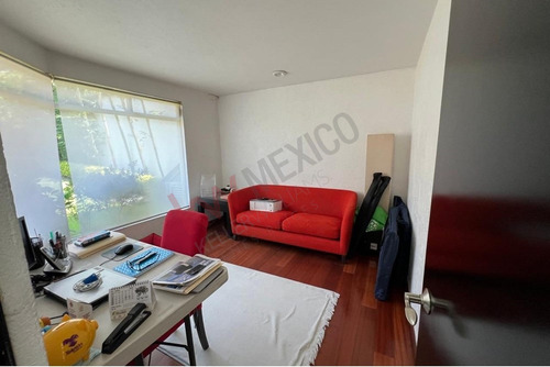 Casa De Ensueño En Chiluca: Espacio Y Elegancia