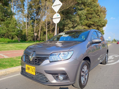 Renault Sandero Zen (es La Versiòn Mas Full Del Sandero)