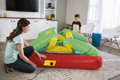 Brincolín Fisher Price Con Bomba Integrada Para Inflar Y Des
