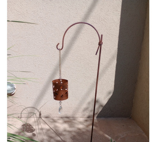 Imagen 2 de 4 de Pincho Tutor Hierro Oxido 1.20m C/ Gancho Fanal Farol