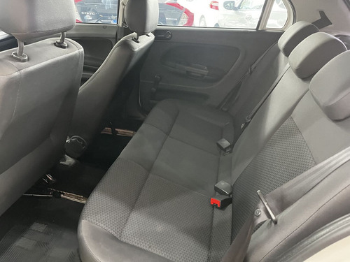 Volkswagen Gol 1.0 12V 4P FLEX MPI G7