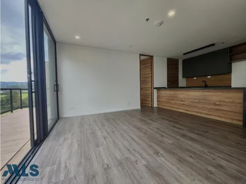 Venta Apartamnento Duplex Alto De Palmas Medellin(mls#244459)