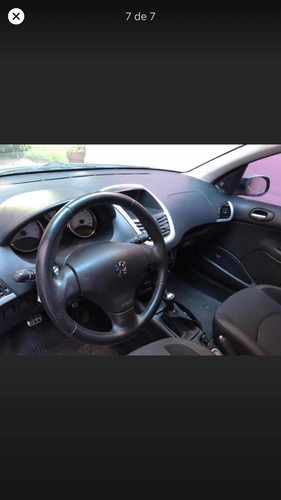 Peugeot 207 2012 1.4 Quiksilver 75cv