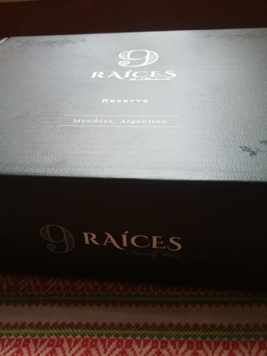 Vino Mastroeni 9 Raíces Reserva Cabernet Franc