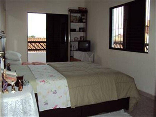 Imagem 24 de 30 de Sobrado Com 4 Dormitórios À Venda, 224 M² Por R$ 630.000,00 - Solemar - Praia Grande/sp - So0027