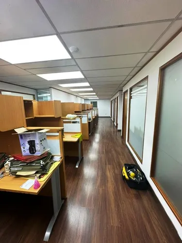 Oficina - Las Mercedes - 270 Mts2