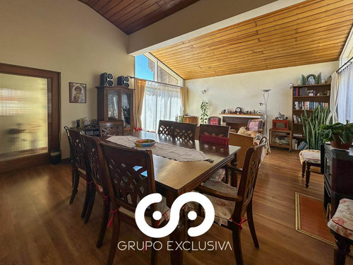 Se Vende Casa Muy Bien Conectada En Quilpué