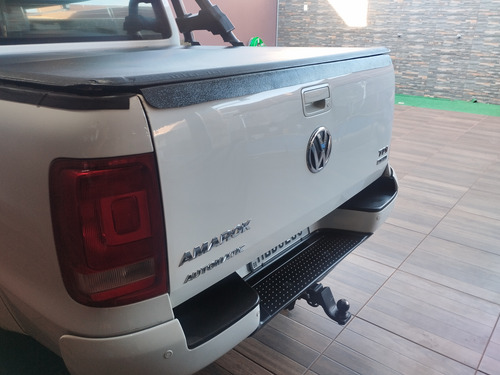 Volkswagen Amarok 2.0 Trendline Cab. Dupla 4x4 4p Automática