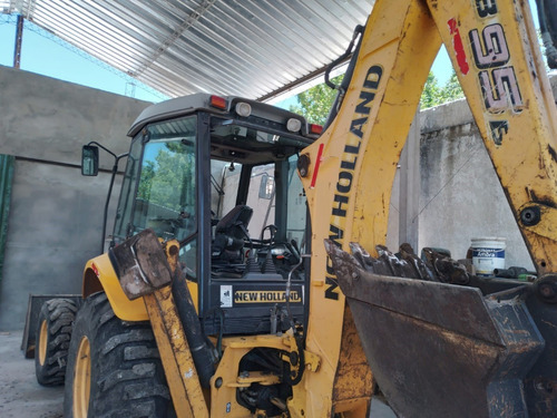 Imagen 2 de 11 de Pala Retro New Holland B95 B
