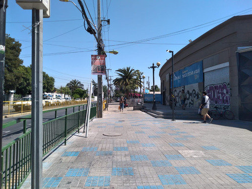 Excelente Terreno Con Casa Para Remodelar En Comuna El Bosqu