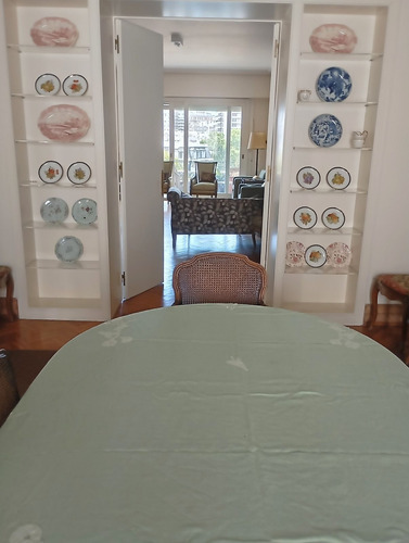 Departamento Alto En Venta Frente A Plaza Carlos Pellegrini, Jockey Y 2 Embajadas Cochera Vig24hs