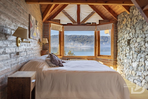 Imagen 15 de 20 de Alquiler Casa En Bariloche Con Costa De Lago Nahuel Huapi. 9 Pax. Km16. 306.