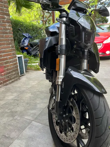 Vendo Benelli Tnt600 2500km En Garantía