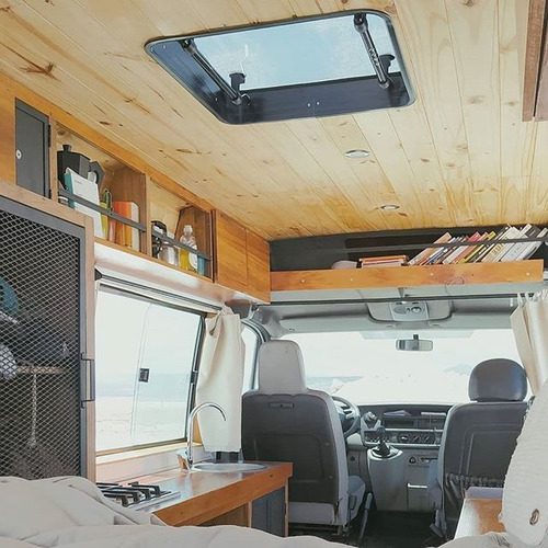 Imagen 6 de 10 de Alquiler De Motorhome Casa Rodante Caravana Van