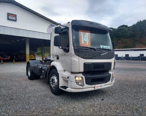 Volvo Vm 330 4x2 (e5) Leito Branco 2014 - Promoção **