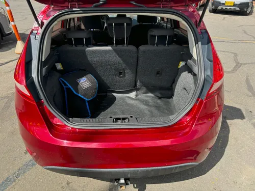 Ford Fiesta 1.6 Hatchback Mecánica