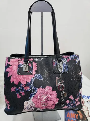 Bolsa guess negra con flores new arrivals