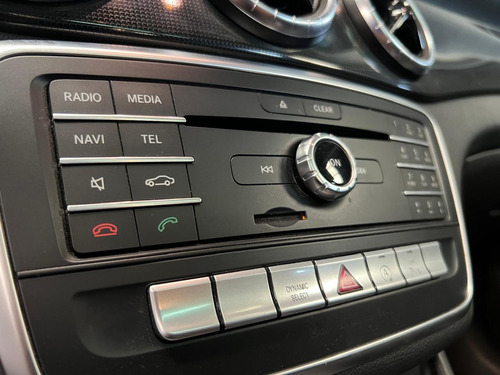 Mercedes-Benz Clase GLA 1.6 200 Cgi Sport At