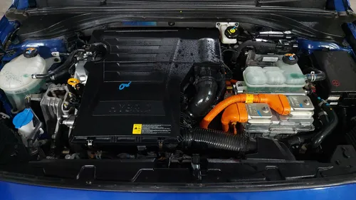 Hyundai Ioniq 1.6 HEV GLS PREMIUM DCT