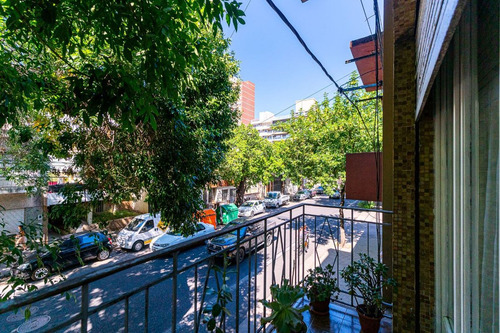 Venta ! Depto De 2 Dormitorios En Barrio Echesortu