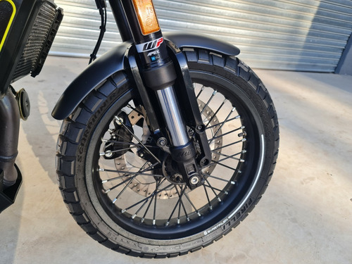 Imagen 7 de 13 de Husqvarna Svartpilen 401 Transferida