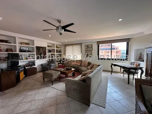 Venta De Penthouse Los Samanes