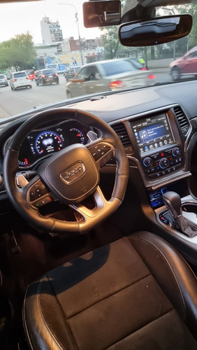 Imagen 9 de 18 de Jeep Grand Cherokee 2018 6.4 Srt Atx 465hp At