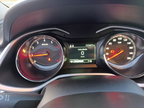 Chevrolet Onix plus 1.0 Ltz Turbo 4p