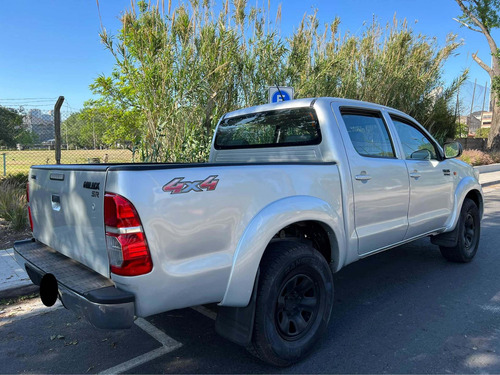 Toyota Hilux 3.0 Cd Sr C/ab 171cv 4x4