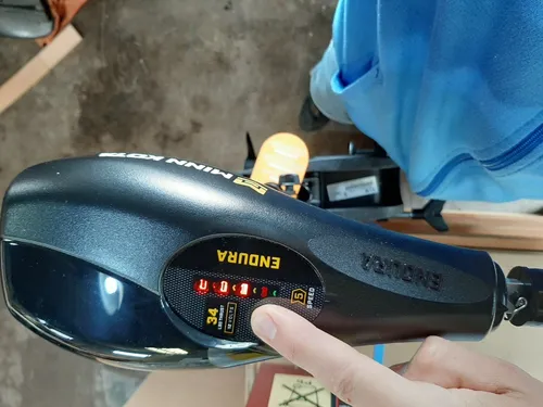 Minn Kota Endura Popa 55 Lbs - Medidor De Bateria