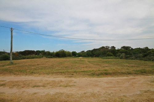 Vendo 3 Solares Por Unidad O Todos Juntos  A 1 Cuadra De Playa En Aguas Dulces Rocha