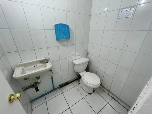 Local Comercial En Arriendo En Santiago