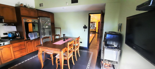 Imagen 10 de 30 de Espectacular Triplex C/jardín Y Coch Doble