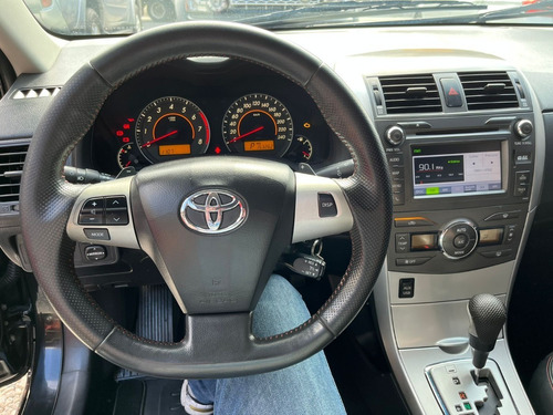 Imagem 8 de 9 de Toyota Corolla