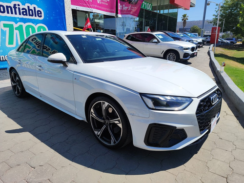 Audi A4 2.0 T 40 Tfsi S Line 190hp Dsg