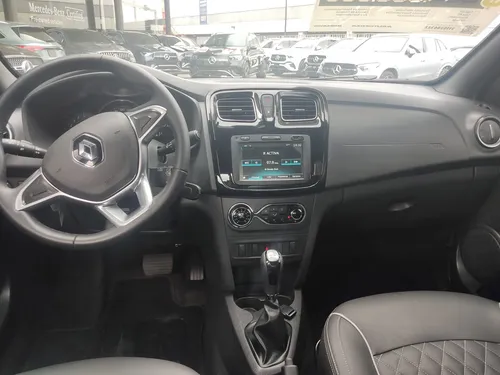 Renault Logan 1.6 Intens Aut