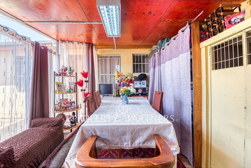 Cómoda Y Céntrica Casa A Sólo Pasos De Vicuña Mack...