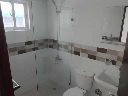 Apartamento En Autopista San Isidro, 3 Hab, 2 Baños, 1 Parq