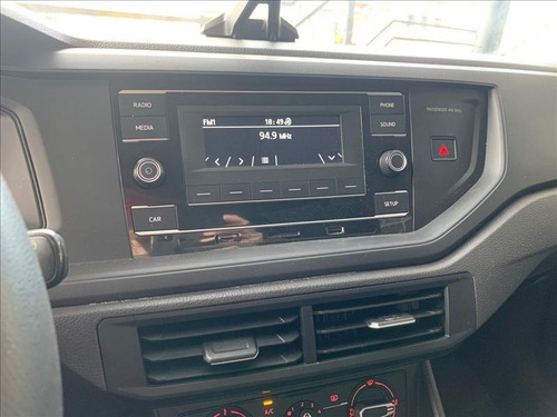 Imagem 4 de 10 de Volkswagen Polo 1.6 Msi Aut 2020