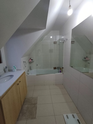 Oportunidad! Hermosa Casa En Alto Macul