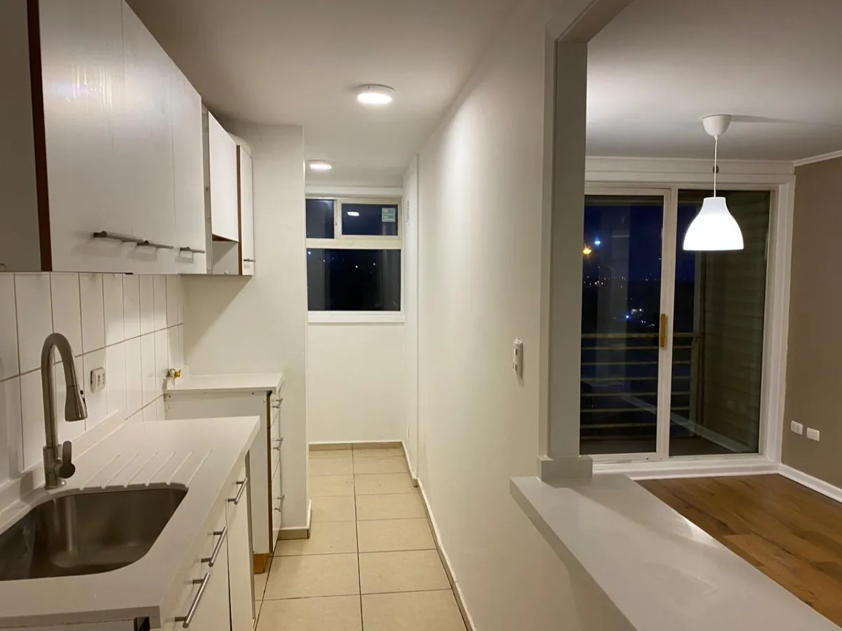 Imagen 2 de 13 de Arriendo Departamento 3d/2b Condominio Alta Vista