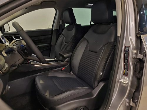 Jeep Commander 1.3 T270 Limited 4X2 At6