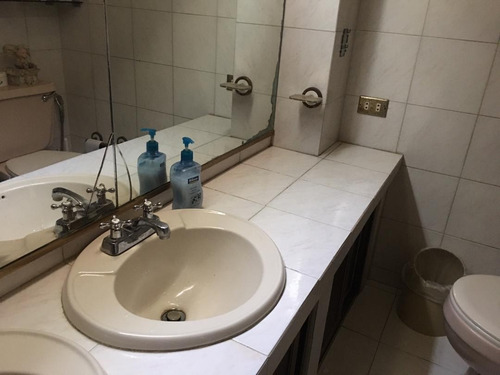 Imagen 13 de 25 de Se Vende Ph 256m2 4h/3b/2p La Boyera